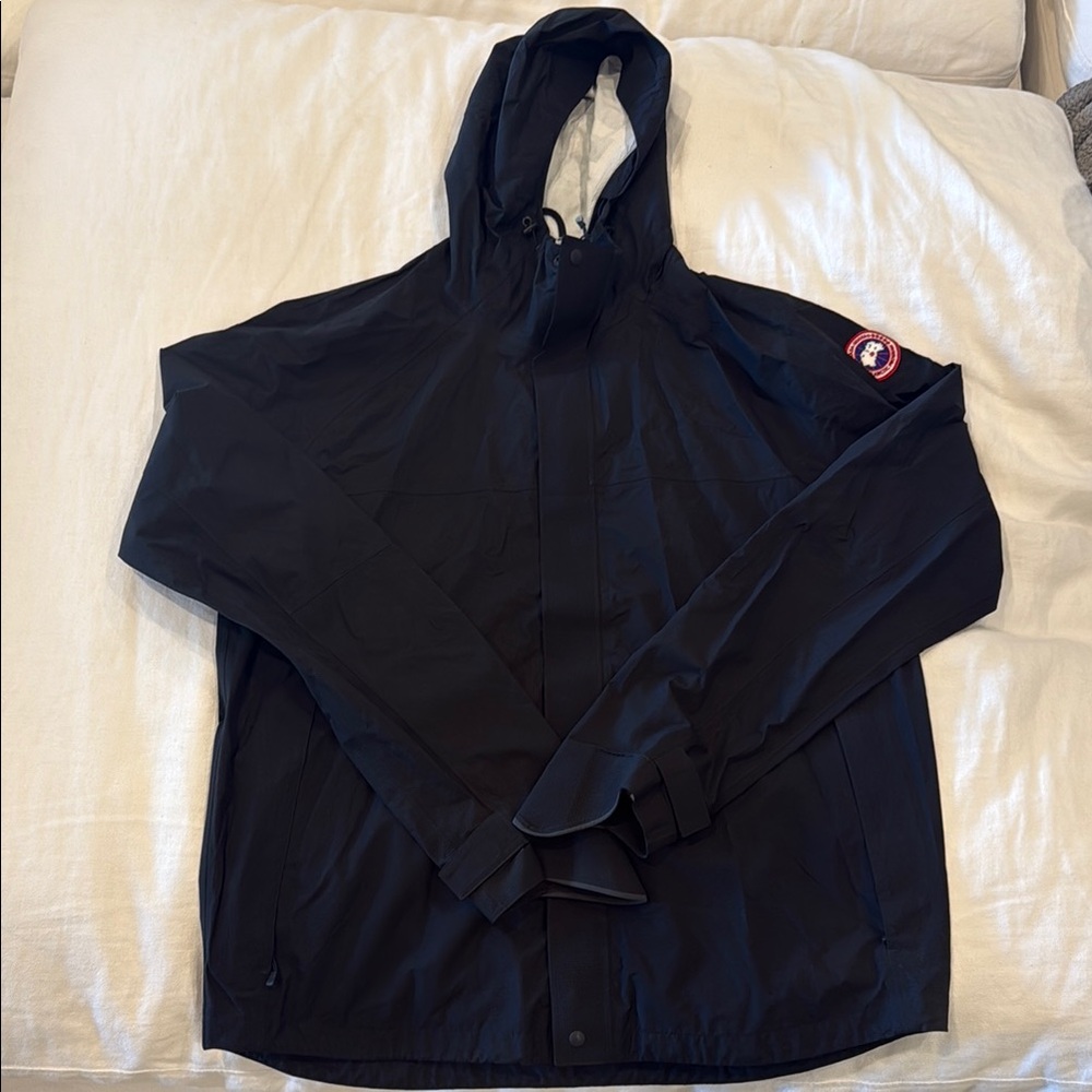 Men's Black Canada Goose Hooded Rain Jacket Size XL